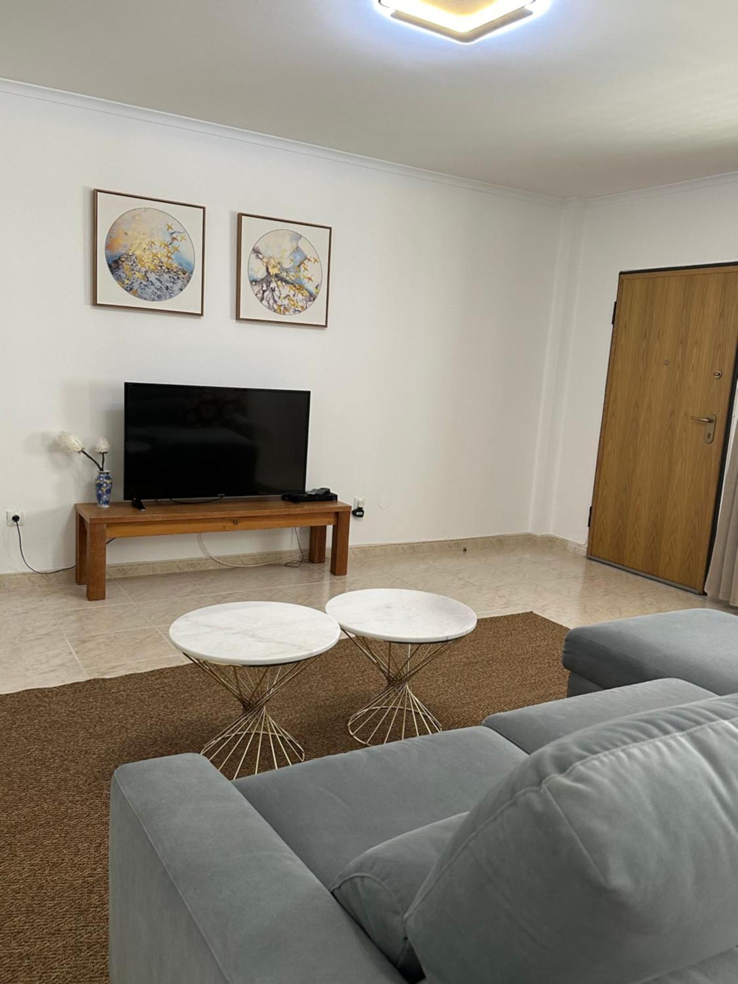 Hope House Parede Apartment Exterior photo