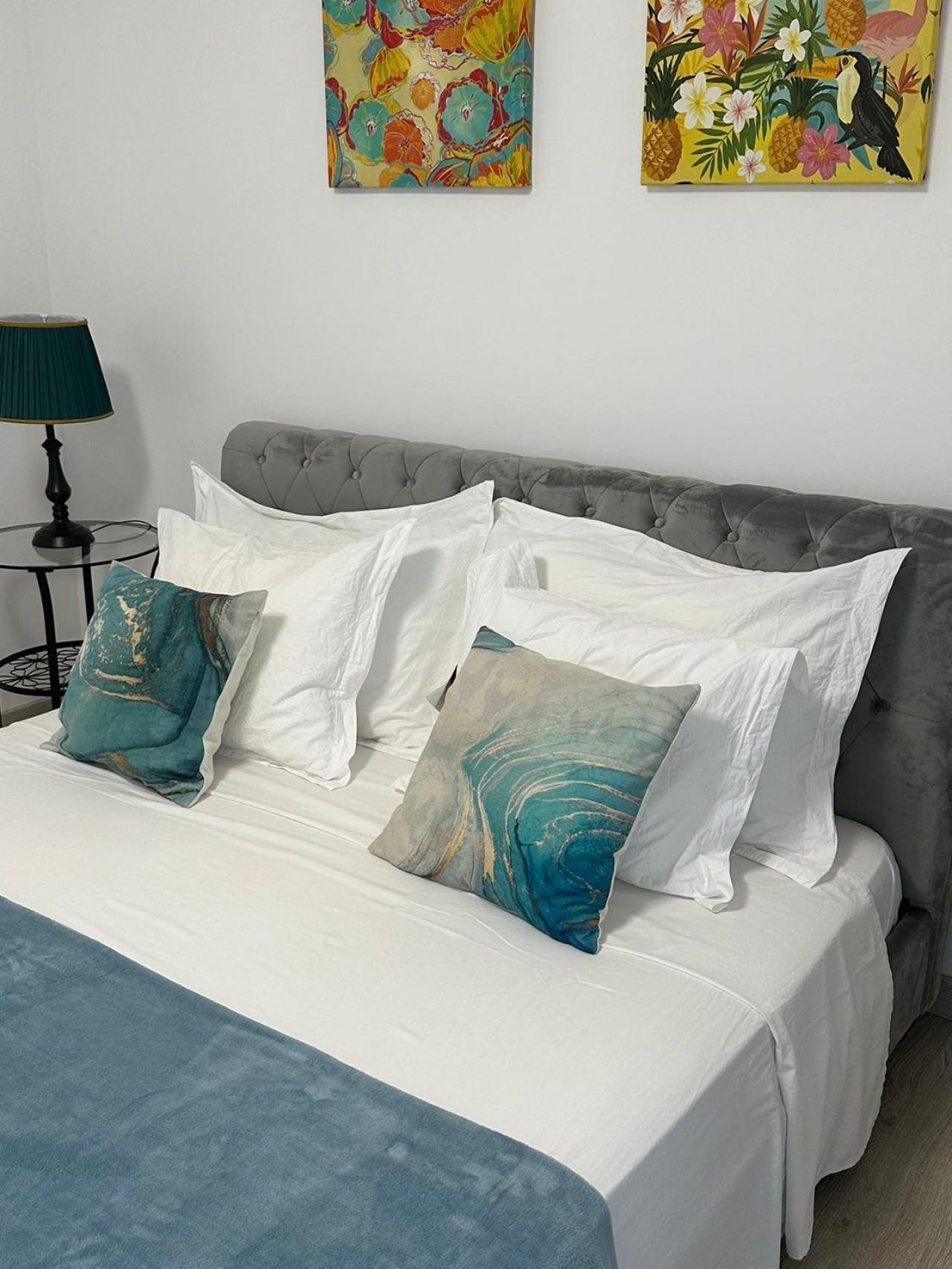 Hope House Parede Apartment Exterior photo